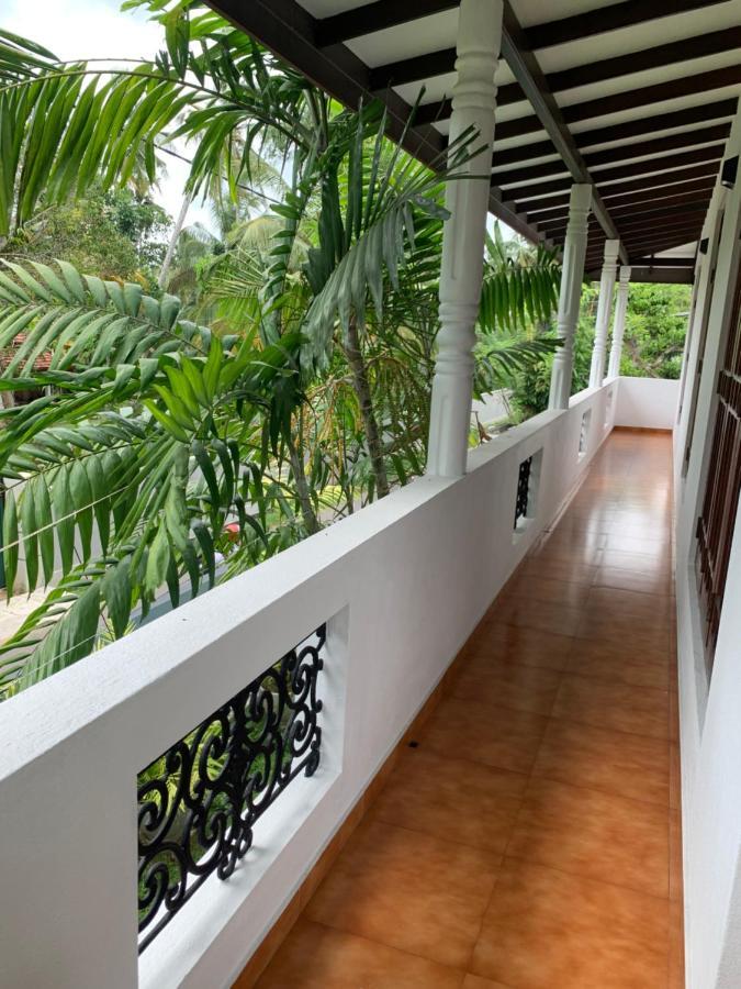Tranquil Private Villa Near Bentota Beach Exterior photo
